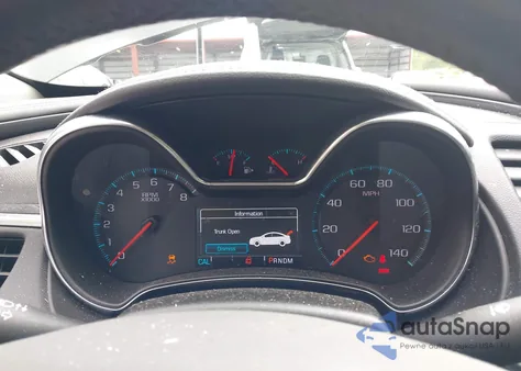 2018 Chevrolet Impala 1Lt из США, поврежденный, VIN 2G1105S33J9102790